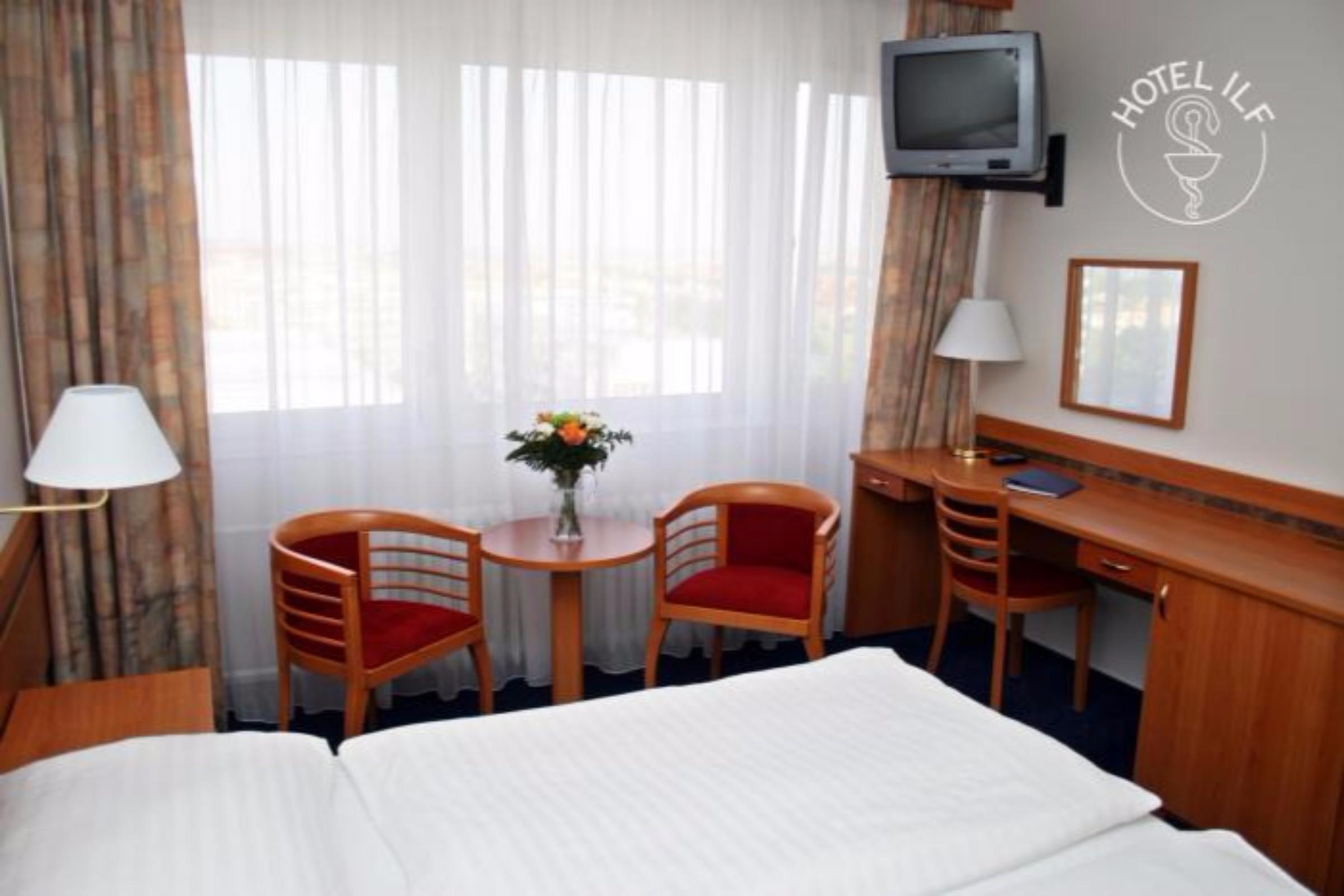 Hotel Ilf Prag Dış mekan fotoğraf
