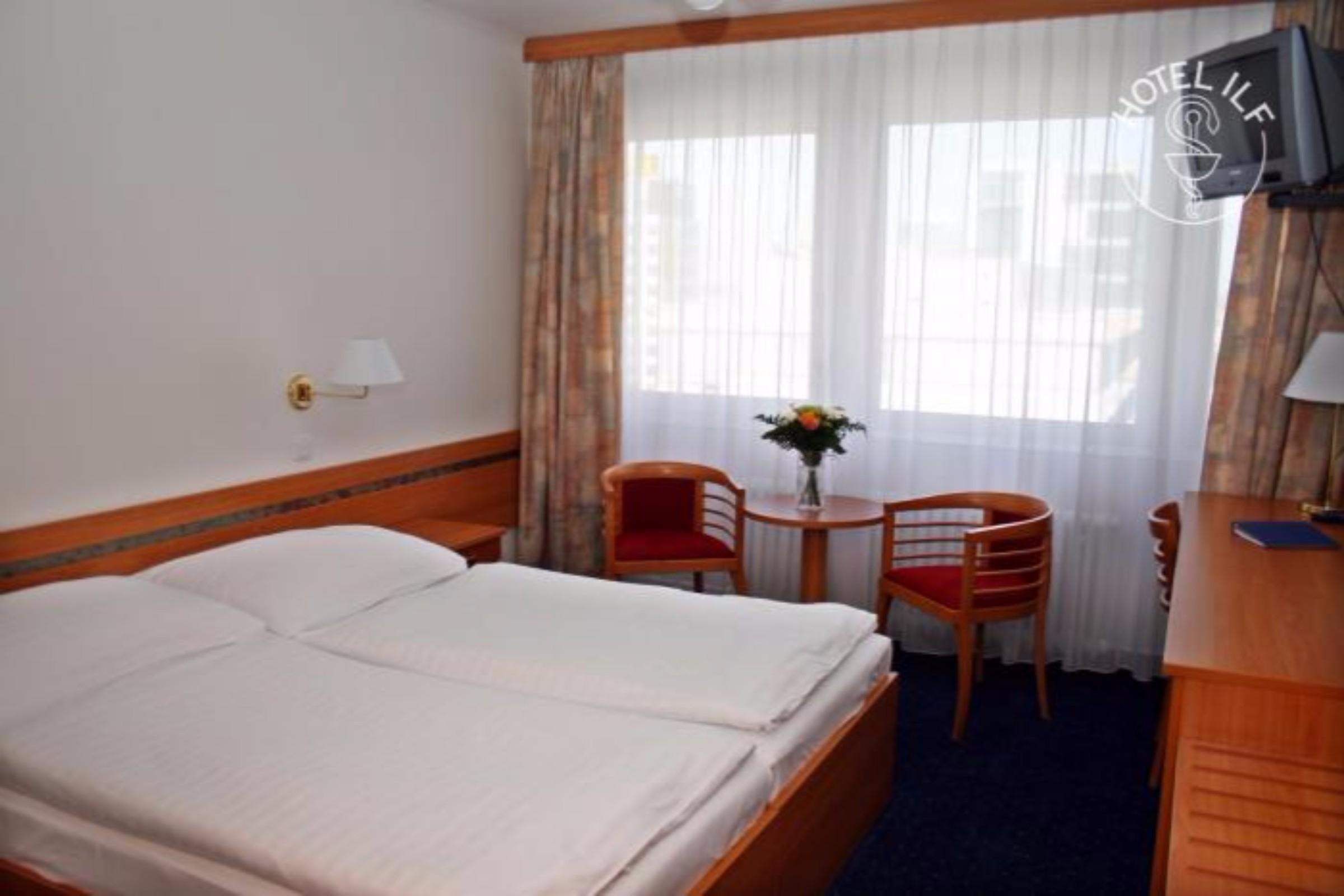 Hotel Ilf Prag Dış mekan fotoğraf