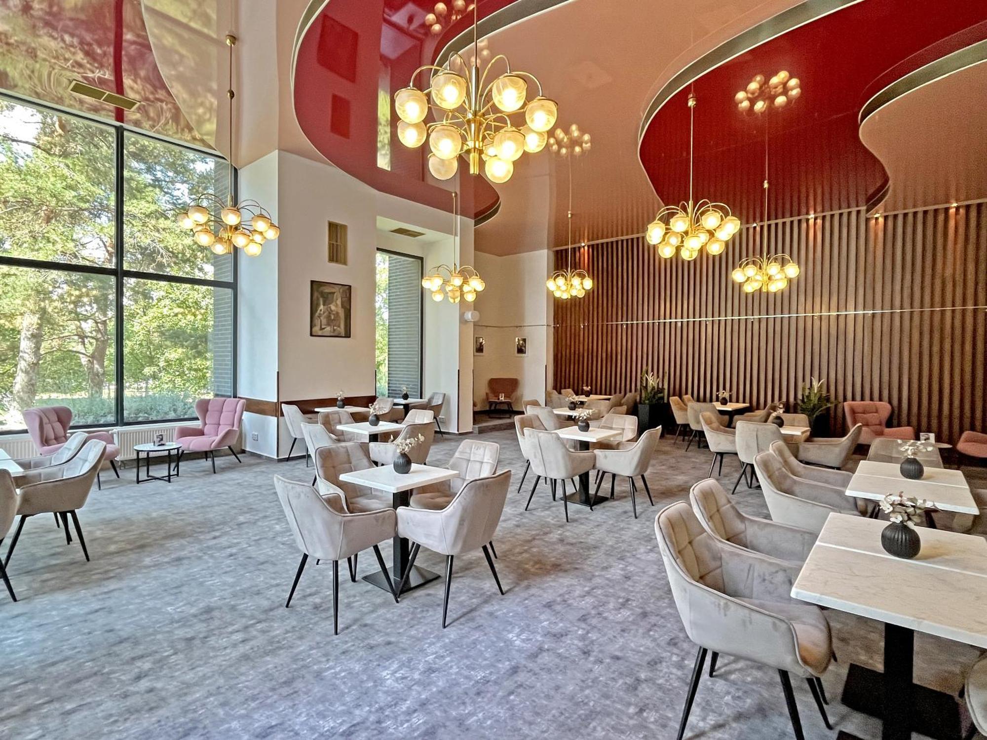 Hotel Ilf Prag Dış mekan fotoğraf